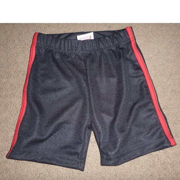 Toddler Boys Marvel AVENEGERS ASSEMBLE T-Shirt & Shorts Size 2T Superherios NWT - Picture 2 of 3